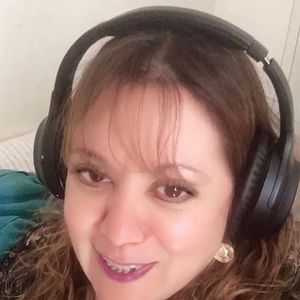 Meet your Posher, Hailey